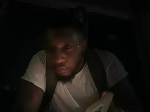 Snapshot of Stressreliever82 chatting on September 22, 2025, 9:04 am Stressreliever82 online show from September 22, 2025, 9:04 am