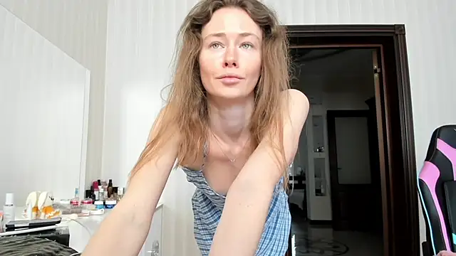 ooksiiii online show from March 30, 2026, 10:28 am