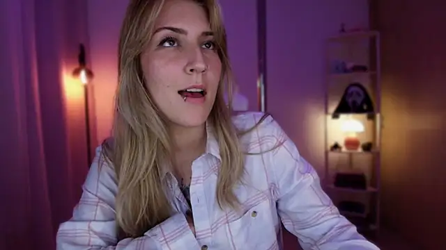 Dakotaa  online show from April 4, 2026, 1:01 am