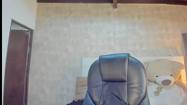 angelcortes online show from January 8, 2026, 8:26 pm