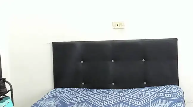 Snapshot of angelcortes chatting on January 21, 2025, 1:32 pm angelcortes online show from January 21, 2025, 1:32 pm