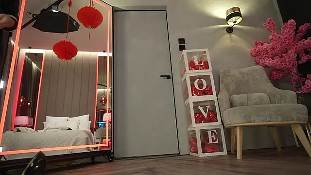 Arte Adelle online show from March 3, 2026, 5:25 am