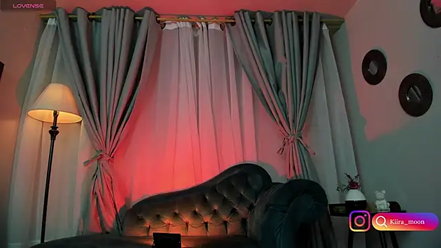 Snapshot of CoralineRicce_ chatting on October 30, 2025, 5:50 am CoralineRicce  online show from October 30, 2025, 5:50 am