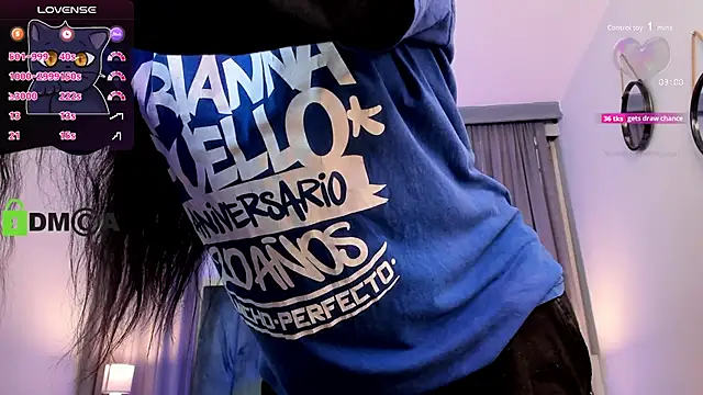 Snapshot of CoralineRicce_ chatting on September 17, 2025, 9:39 pm CoralineRicce  online show from September 17, 2025, 9:39 pm