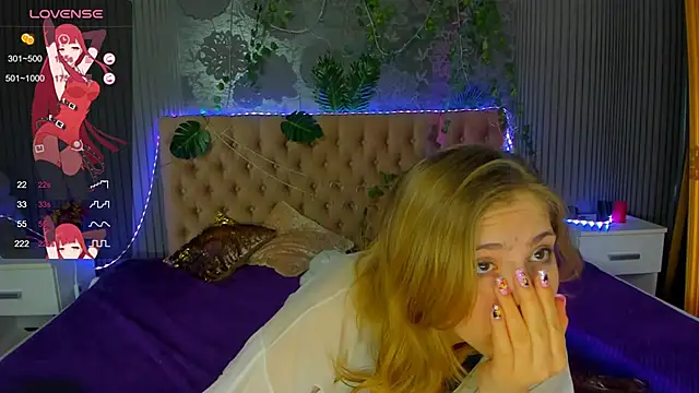 Snapshot of DellaRowe chatting on March 11, 2025, 4:18 pm DellaRowe online show from March 11, 2025, 4:18 pm