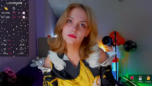 Snapshot of DellaRowe chatting on November 5, 2025, 1:14 pm DellaRowe online show from November 5, 2025, 1:14 pm