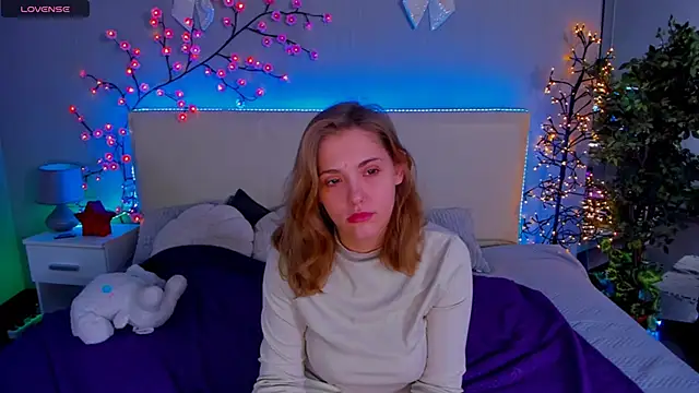 Snapshot of DellaRowe chatting on January 14, 2026, 5:11 am DellaRowe online show from January 14, 2026, 5:11 am