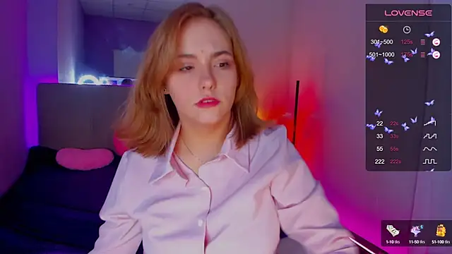 Snapshot of DellaRowe chatting on September 16, 2025, 12:28 pm DellaRowe online show from September 16, 2025, 12:28 pm