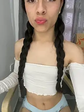 Snapshot of valendoll chatting on February 27, 2025, 10:09 pm valendoll online show from February 27, 2025, 10:09 pm