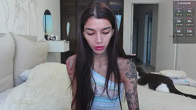 vinkitinkii online show from January 6, 2026, 7:12 am