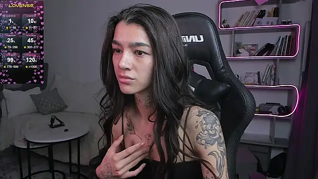 vinkitinkii online show from February 26, 2025, 10:16 am