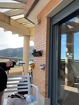 Snapshot of petrouchkaaa_ chatting on October 22, 2025, 9:53 am petrouchkaaa  online show from October 22, 2025, 9:53 am