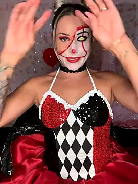 Snapshot of petrouchkaaa_ chatting on October 30, 2025, 9:33 pm petrouchkaaa  online show from October 30, 2025, 9:33 pm