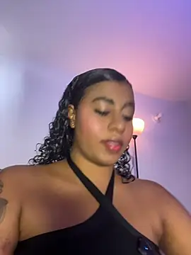charlotteeruss online show from August 5, 2026, 8:14 pm