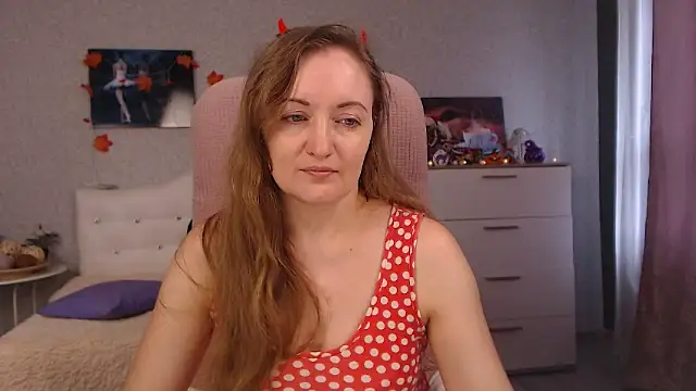 Snapshot of BettyFootFetish chatting on November 1, 2025, 7:35 am BettyFootFetish online show from November 1, 2025, 7:35 am