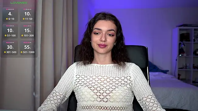 Snapshot of olivia_jeas chatting on September 27, 2025, 9:43 pm olivia jeas online show from September 27, 2025, 9:43 pm