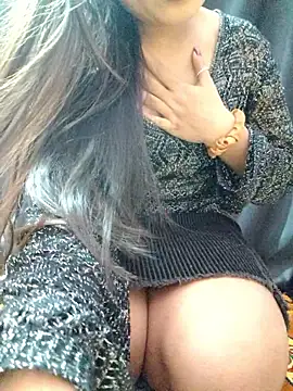 Snapshot of Roshni_98 chatting on January 5, 2026, 5:38 pm Roshni 98 online show from January 5, 2026, 5:38 pm