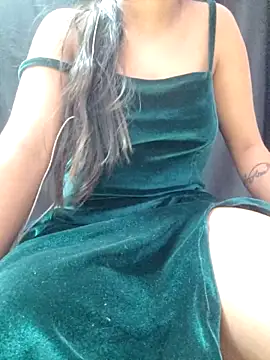 Snapshot of Roshni_98 chatting on February 27, 2026, 5:29 am Roshni 98 online show from February 27, 2026, 5:29 am