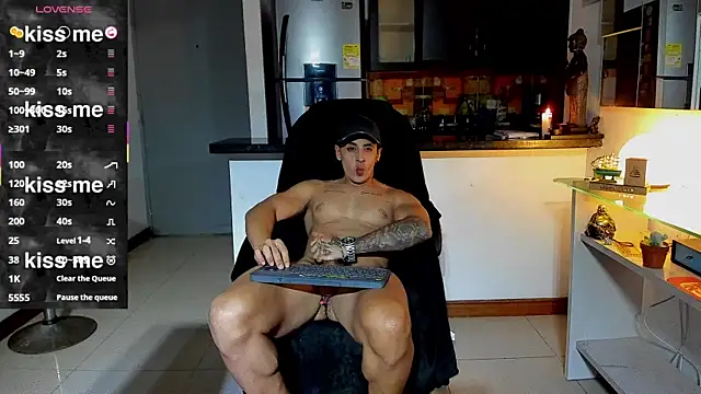 Snapshot of Dominic_Joness chatting on September 30, 2025, 1:00 am Dominic Joness online show from September 30, 2025, 1:00 am