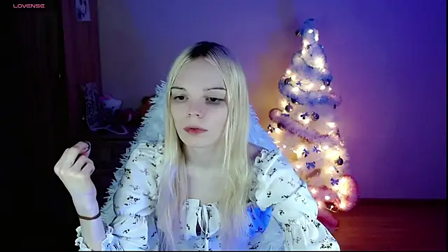 Emily Nyaffee online show from December 30, 2024, 10:23 pm