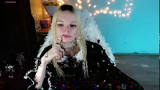 Emily Nyaffee online show from February 25, 2025, 1:41 am