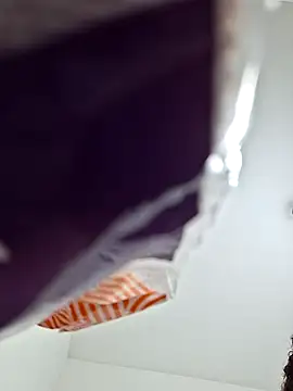 hornycreamybabe online show from March 15, 2026, 5:31 pm