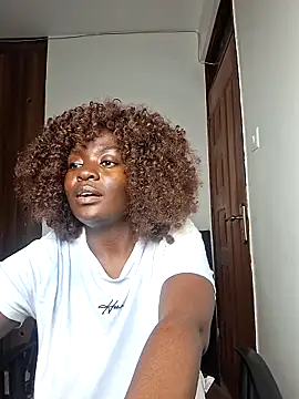 hornycreamybabe online show from February 28, 2026, 9:53 am