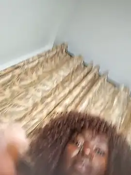 Snapshot of hornycreamybabe chatting on September 30, 2025, 12:16 am hornycreamybabe online show from September 30, 2025, 12:16 am