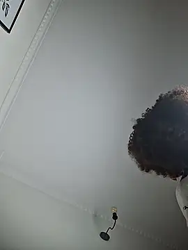 Snapshot of hornycreamybabe chatting on October 2, 2025, 2:15 am hornycreamybabe online show from October 2, 2025, 2:15 am