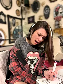 LadyLena1 online show from January 7, 2026, 12:26 am