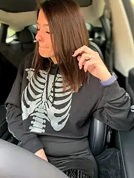 Snapshot of LadyLena1 chatting on October 9, 2025, 6:08 pm LadyLena1 online show from October 9, 2025, 6:08 pm