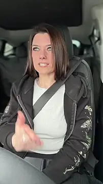 Snapshot of LadyLena1 chatting on February 8, 2026, 7:11 pm LadyLena1 online show from February 8, 2026, 7:11 pm