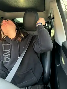 LadyLena1 online show from November 9, 2025, 5:06 pm