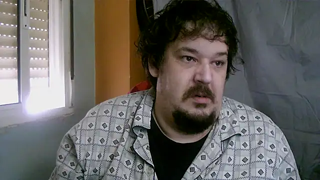 porkorossy online show from December 23, 2025, 8:35 am