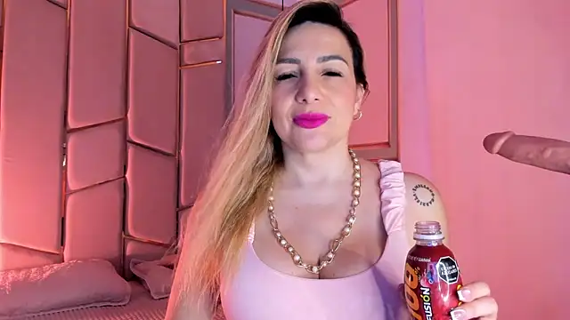 Snapshot of angel_vibes_ chatting on March 23, 2026, 4:07 pm angel vibes online show from March 23, 2026, 4:07 pm