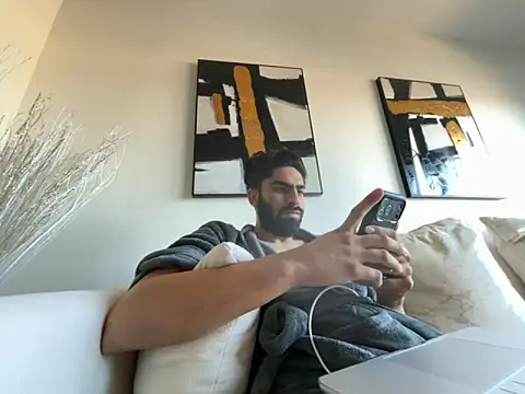 Carlos-195- online show from October 6, 2025, 3:02 pm