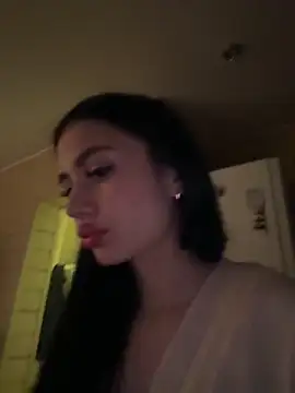 SofiaLaLight online show from February 15, 2026, 4:46 am