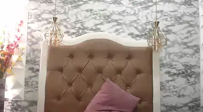 Snapshot of Marymar_ chatting on December 18, 2024, 9:08 pm Marymar online show from December 18, 2024, 9:08 pm