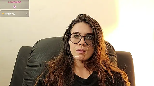 Snapshot of irinasweet27 chatting on October 14, 2025, 11:58 pm irinasweet27 online show from October 14, 2025, 11:58 pm