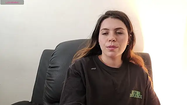 Snapshot of irinasweet27 chatting on October 17, 2025, 1:31 am irinasweet27 online show from October 17, 2025, 1:31 am