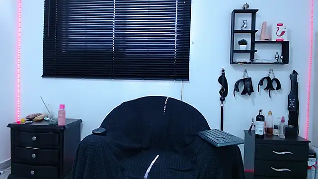 KinkyAllisonSub online show from January 13, 2025, 3:36 pm