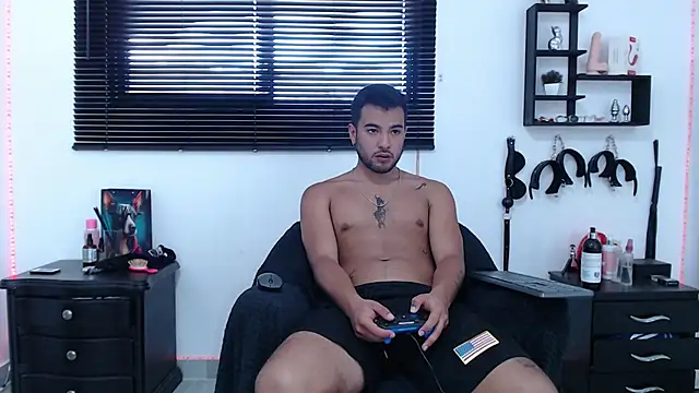 KinkyAllisonSub online show from February 19, 2025, 5:27 pm