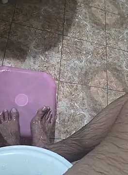 Snapshot of surfer_fun29 chatting on October 8, 2025, 3:52 am surfer fun29 online show from October 8, 2025, 3:52 am