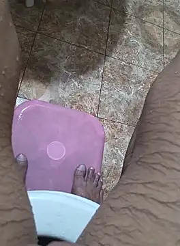 Snapshot of surfer_fun29 chatting on October 20, 2025, 4:25 am surfer fun29 online show from October 20, 2025, 4:25 am