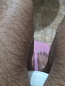 Snapshot of surfer_fun29 chatting on September 18, 2025, 4:04 am surfer fun29 online show from September 18, 2025, 4:04 am