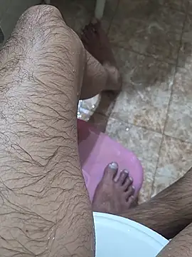 Snapshot of surfer_fun29 chatting on March 9, 2025, 7:12 am surfer fun29 online show from March 9, 2025, 7:12 am