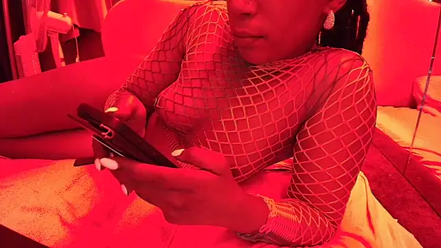 ROXYNL online show from September 27, 2025, 9:43 pm