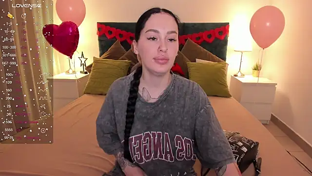 missAngellina online show from February 25, 2025, 10:53 pm