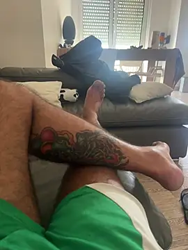 gimmos98xx online show from July 17, 2026, 1:19 pm