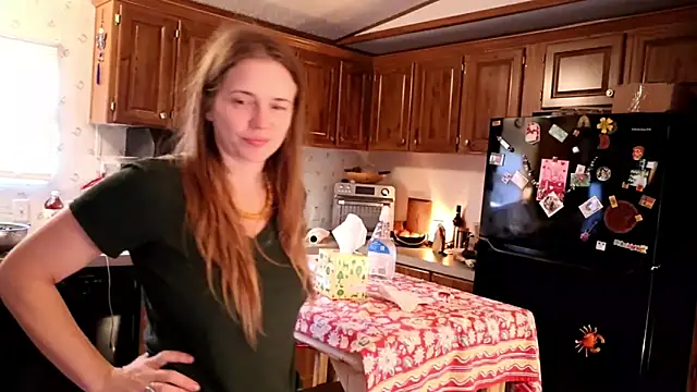 Snapshot of xxpixeyxx chatting on September 21, 2025, 1:38 pm xxpixeyxx online show from September 21, 2025, 1:38 pm